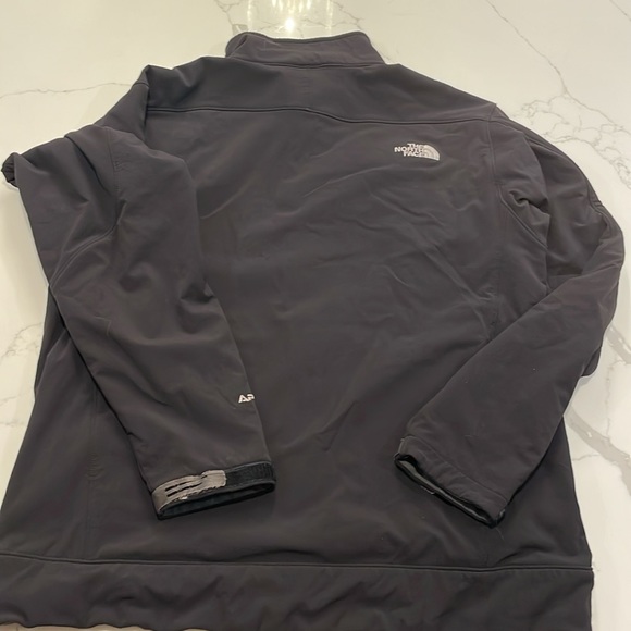 The North Face Apex Zip Up - Picture 4 of 7